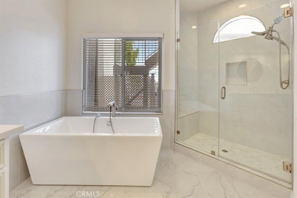 40 Marseille Property Photo 28