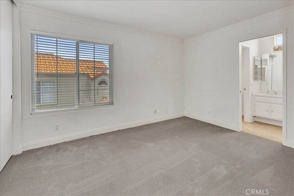40 Marseille Property Photo 29