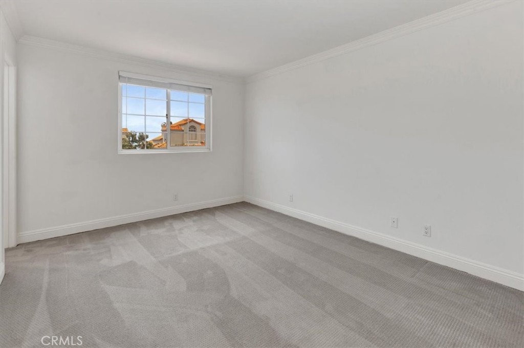 40 Marseille Property Photo 31