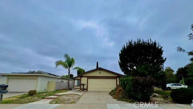 27312 Pinavete Property Photo 1