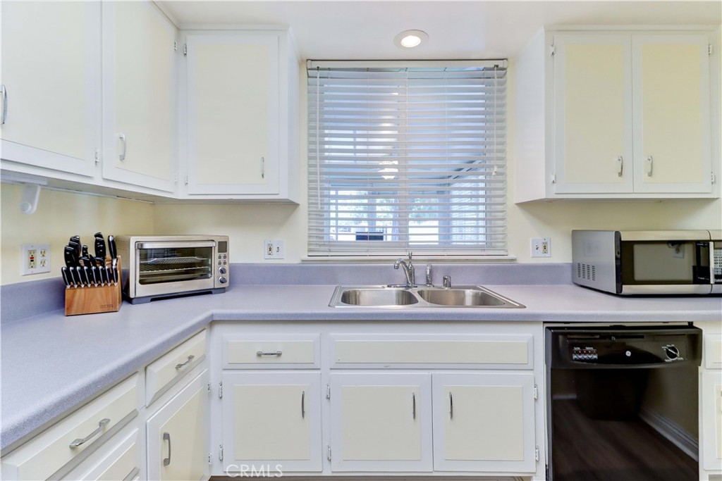 2 Via Castilla F Property Photo 18