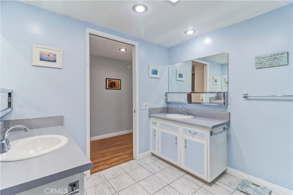2 Via Castilla F Property Photo 28