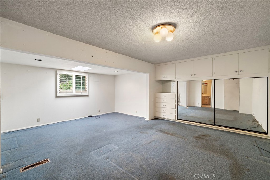 459 Hilledge Drive Property Photo 20