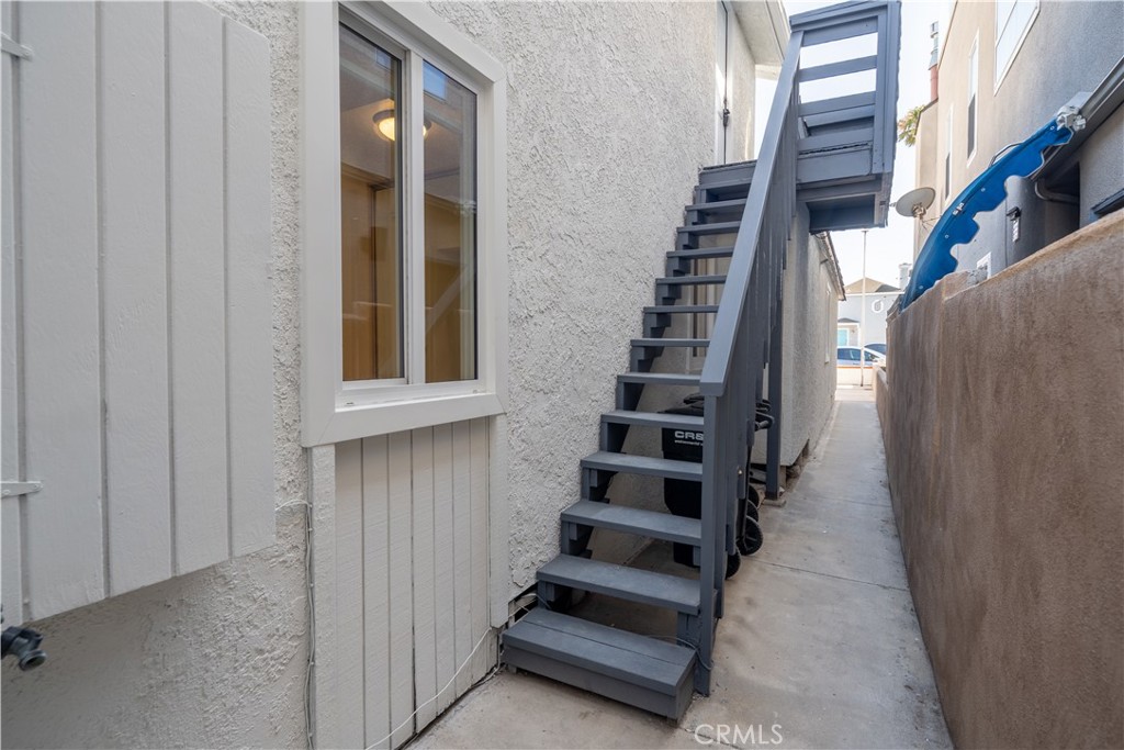 920 W Balboa Property Photo 32