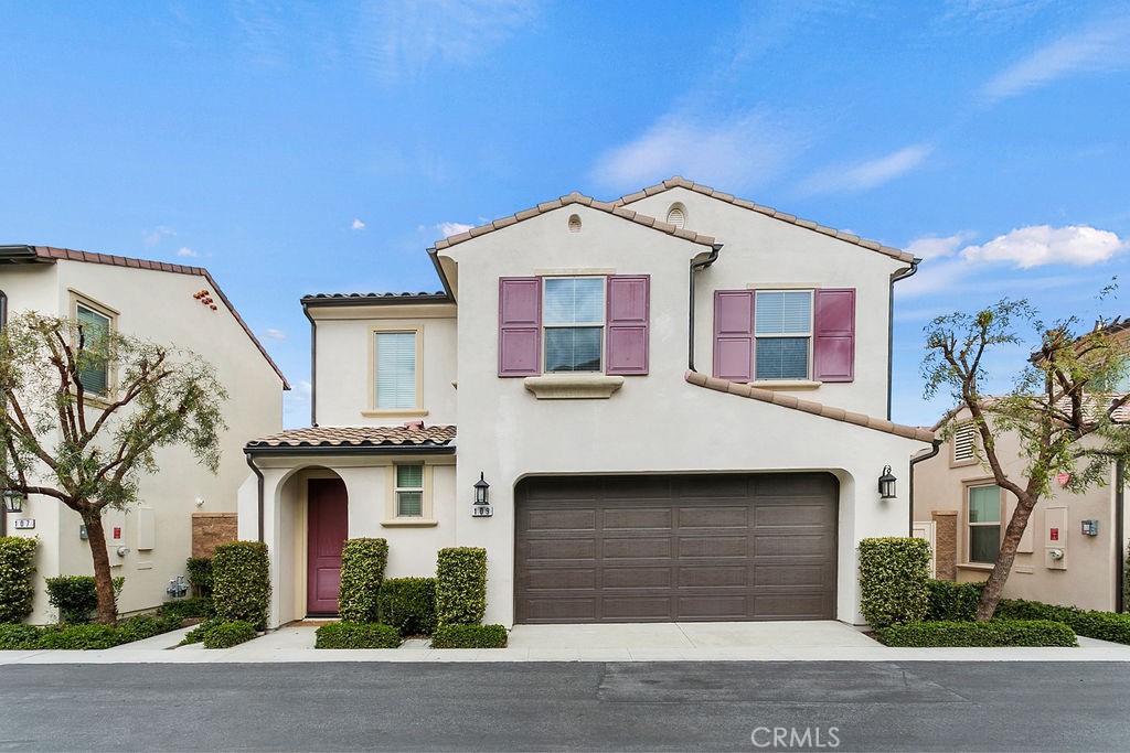 109 Bright Poppy Property Photo 2