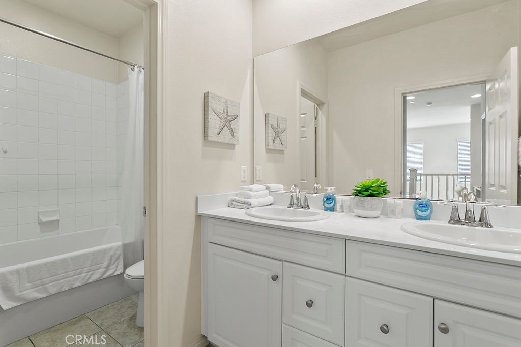 109 Bright Poppy Property Photo 18