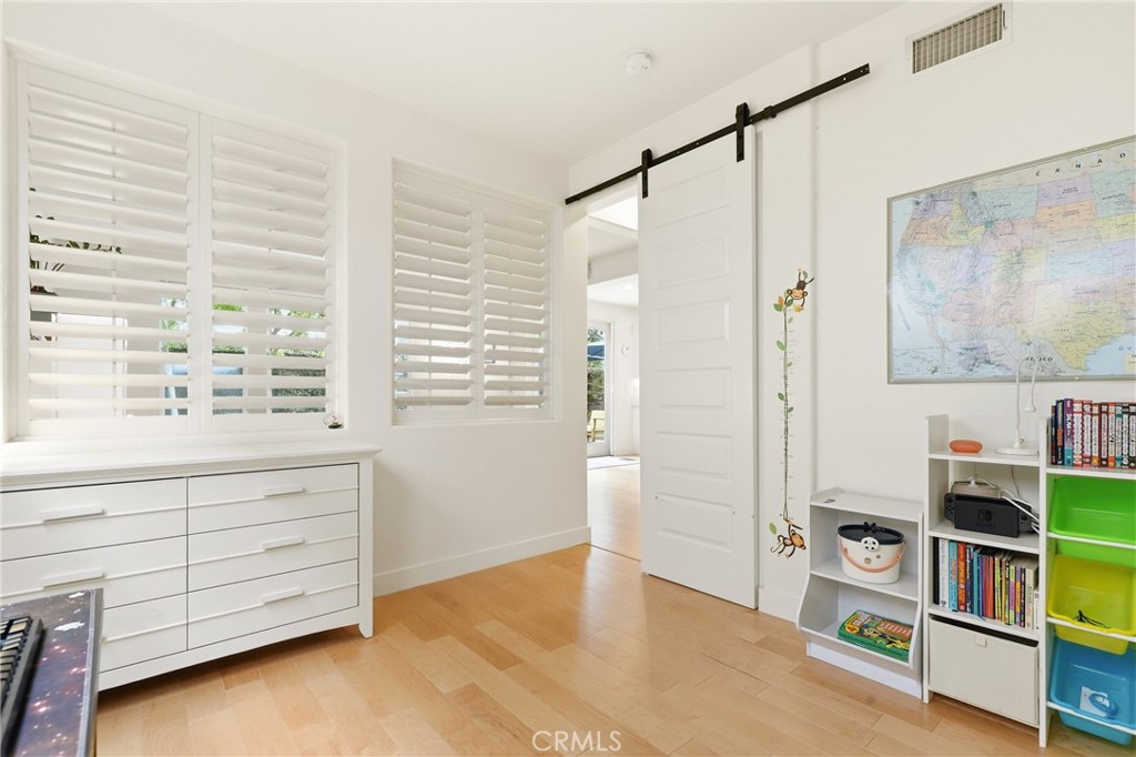 5 Upland Property Photo 15