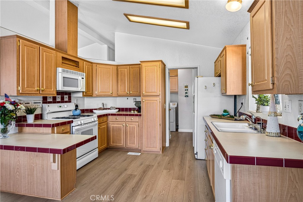 32371 Alipaz 50 Property Photo 11