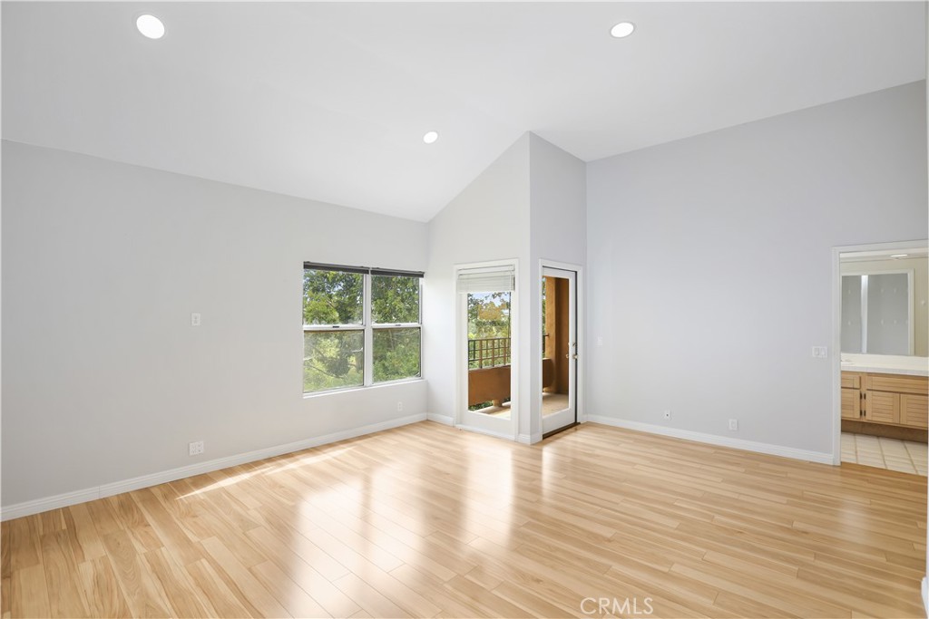 37 Auburn Aisle Property Photo 10