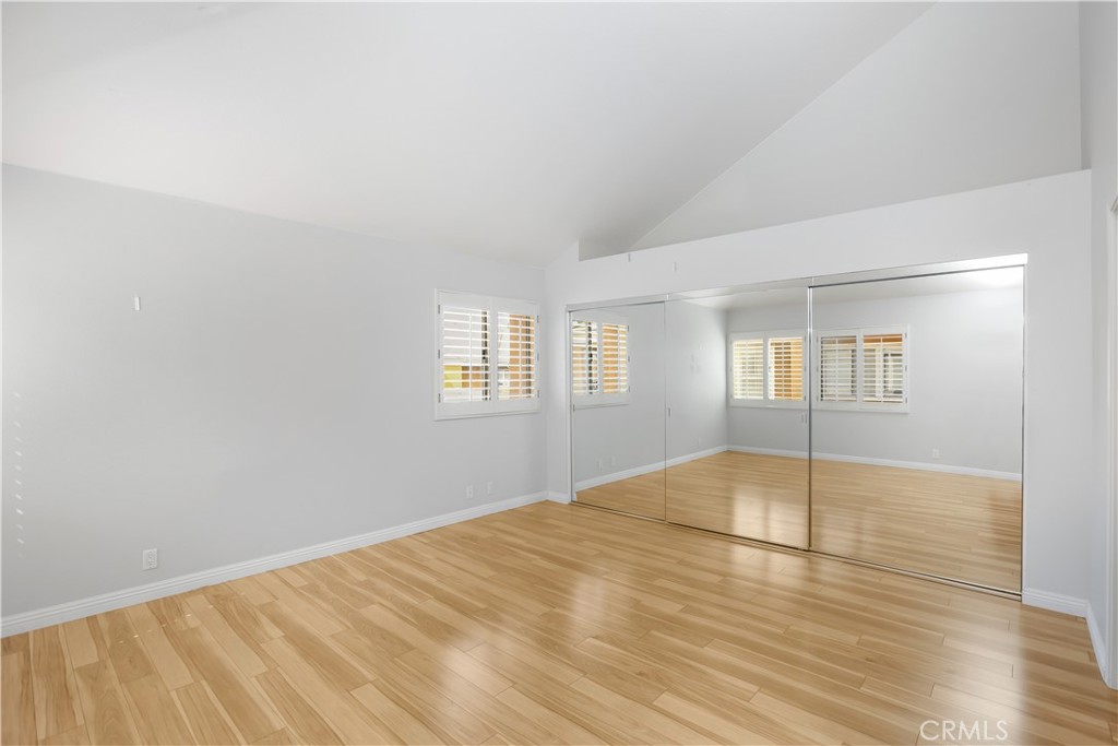 37 Auburn Aisle Property Photo 14