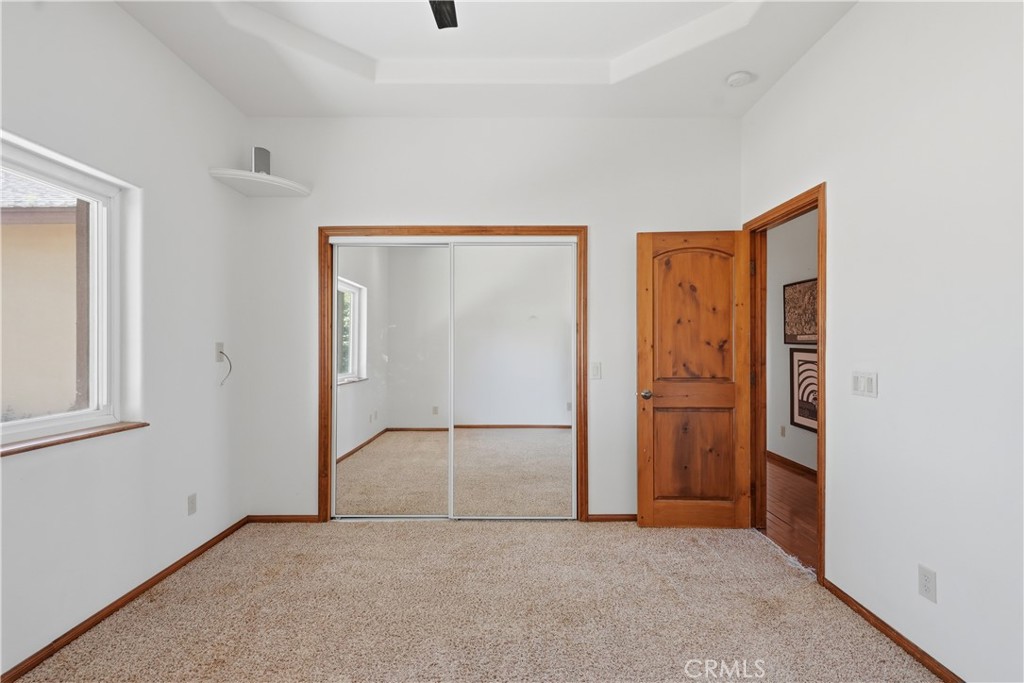 9701 S Granite Property Photo 15