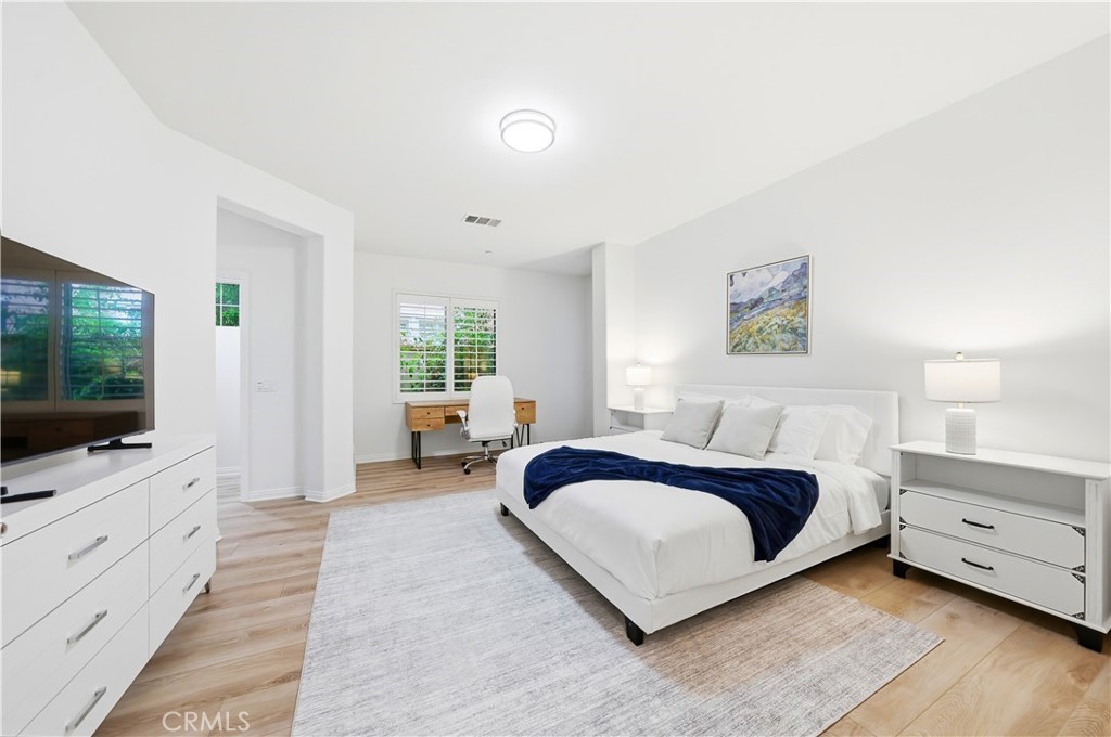 37 Roycroft Property Photo 19