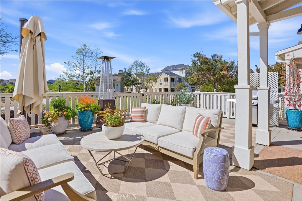 175 Patria Property Photo 1
