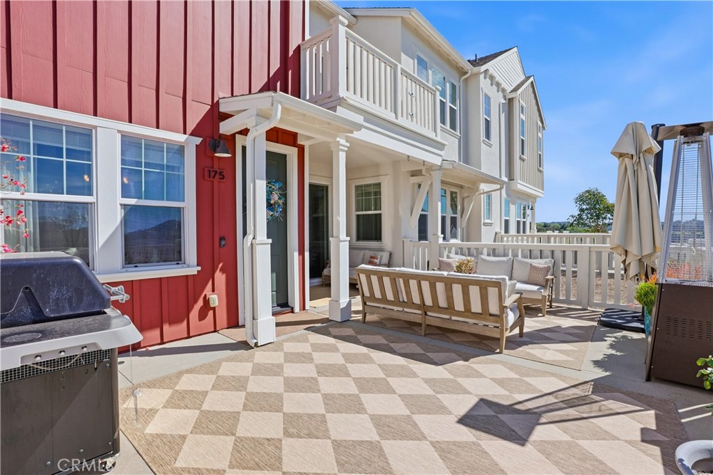 175 Patria Property Photo 6