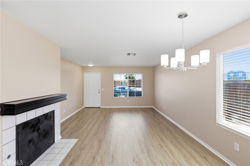 15730 Ox Hill Court Property Photo 4
