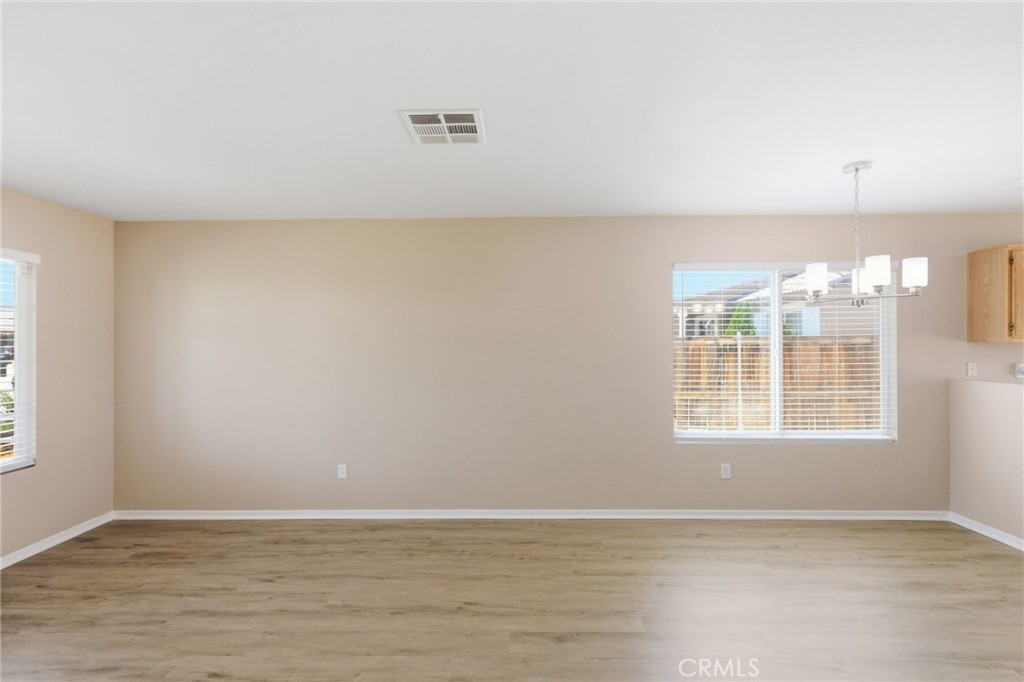 15730 Ox Hill Court Property Photo 7