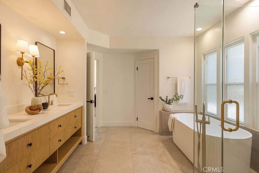 519 10th Property Photo 28