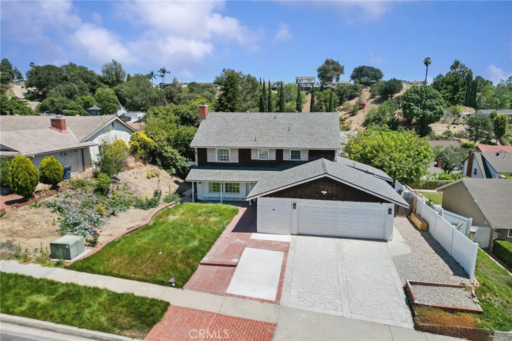 23674 Bower Cascade Property Photo 2