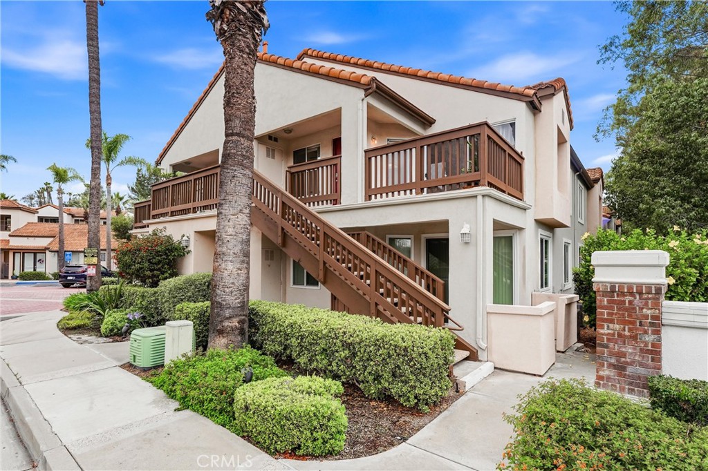 25274 Via Lido Property Photo 5