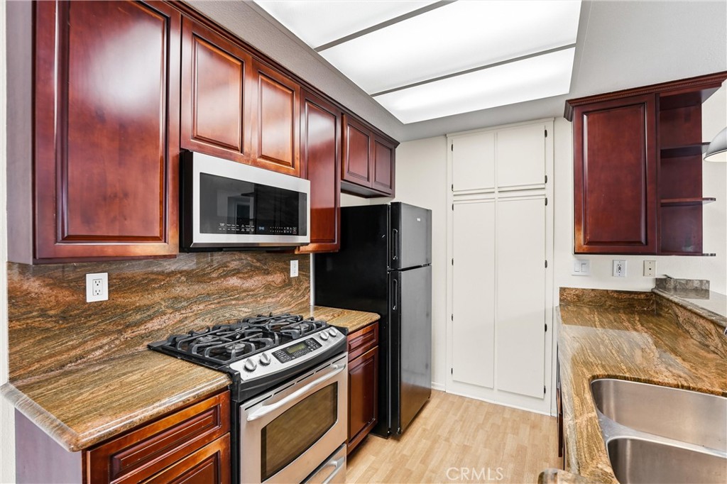25274 Via Lido Property Photo 14
