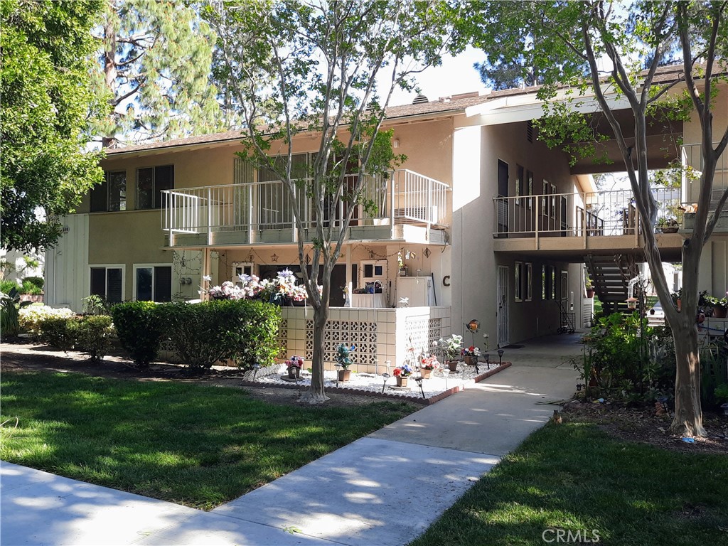 548 Via Estrada P Property Photo 1