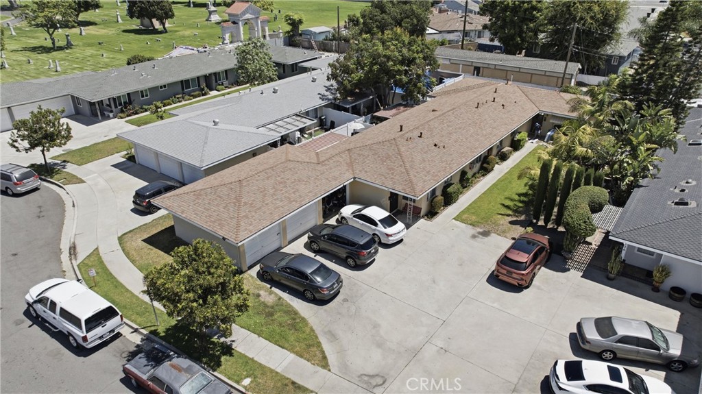 142 N La Plaza Property Photo 2