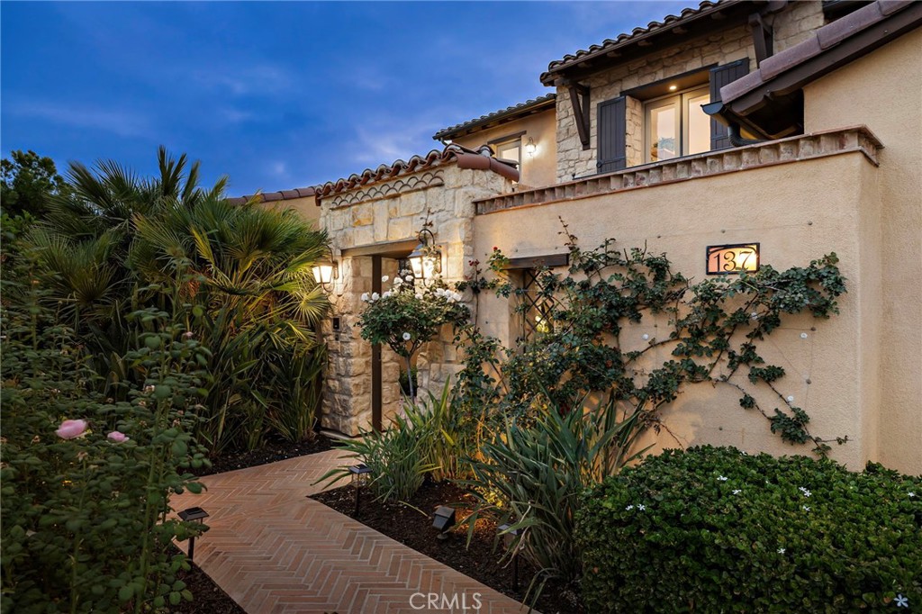 137 Sunset Property Photo 5