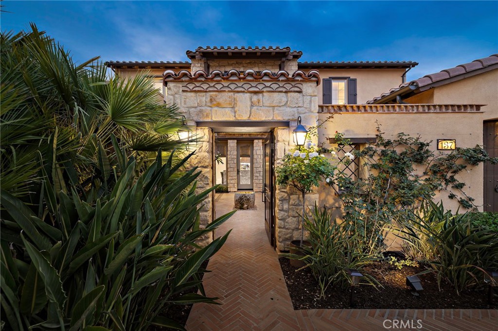 137 Sunset Property Photo 6