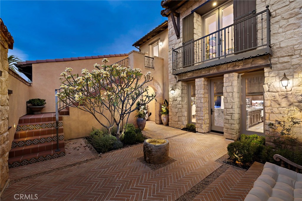 137 Sunset Property Photo 7
