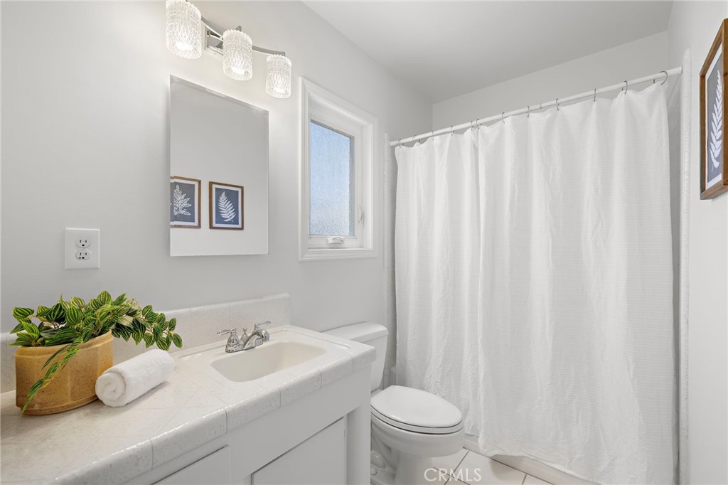 169 Roycroft Property Photo 27