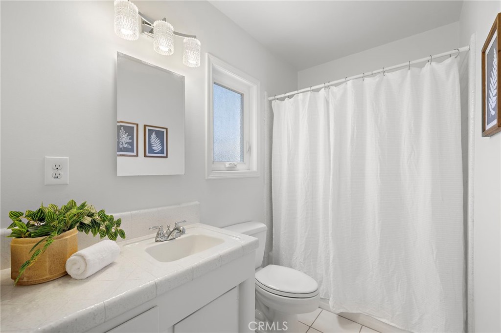 169 Roycroft Property Photo 24