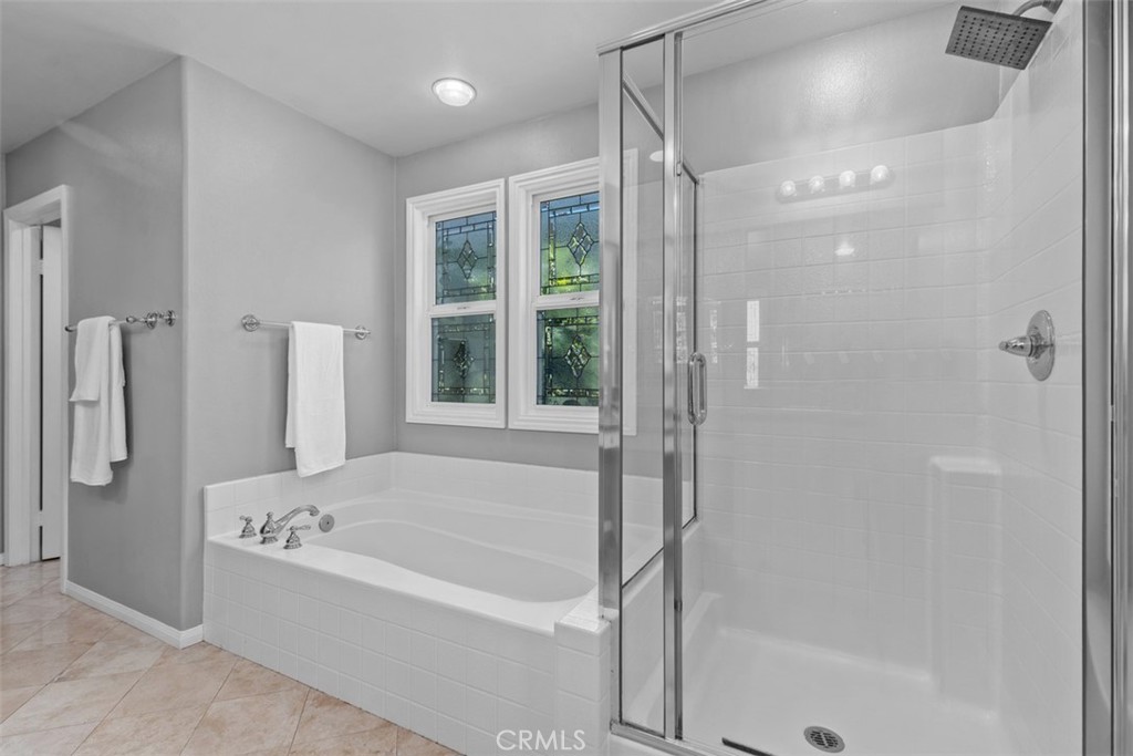 12 Globe Lane Property Photo 26