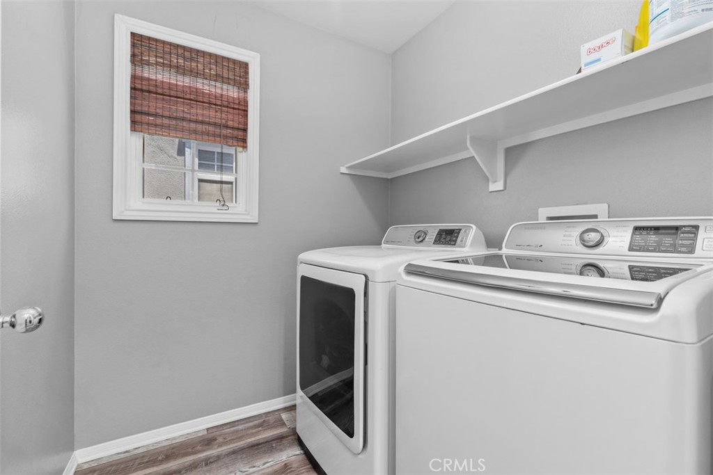 12 Globe Lane Property Photo 33