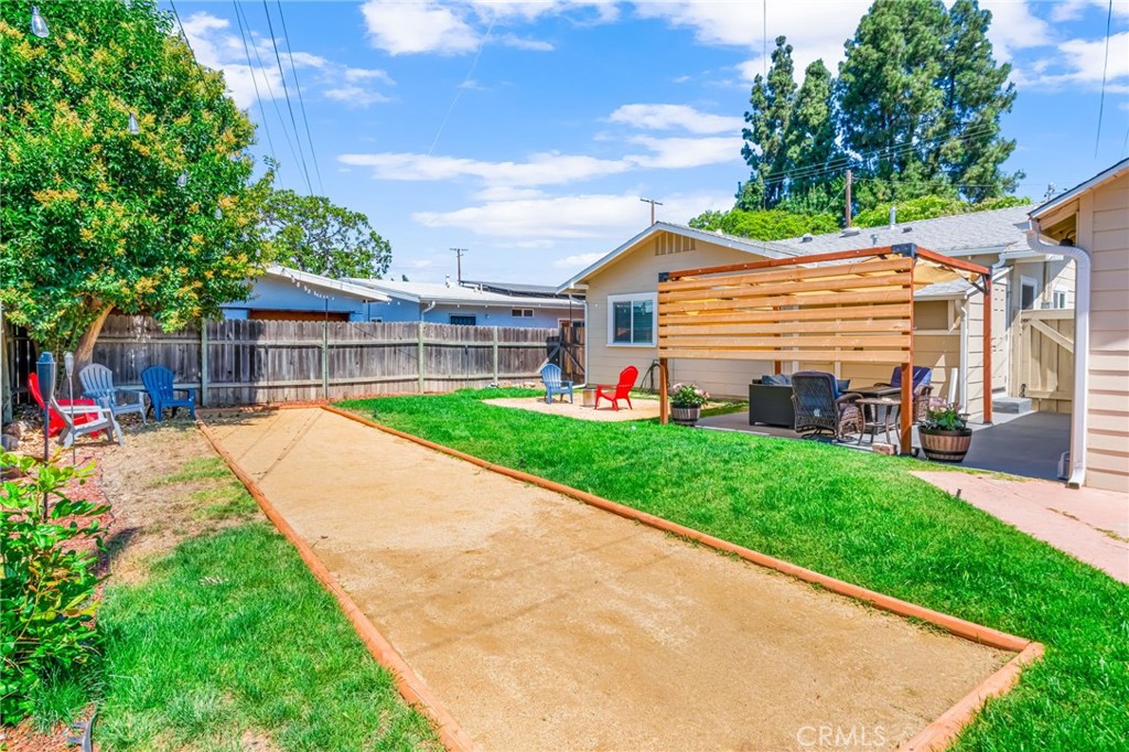 1058 E Almond Property Photo 20