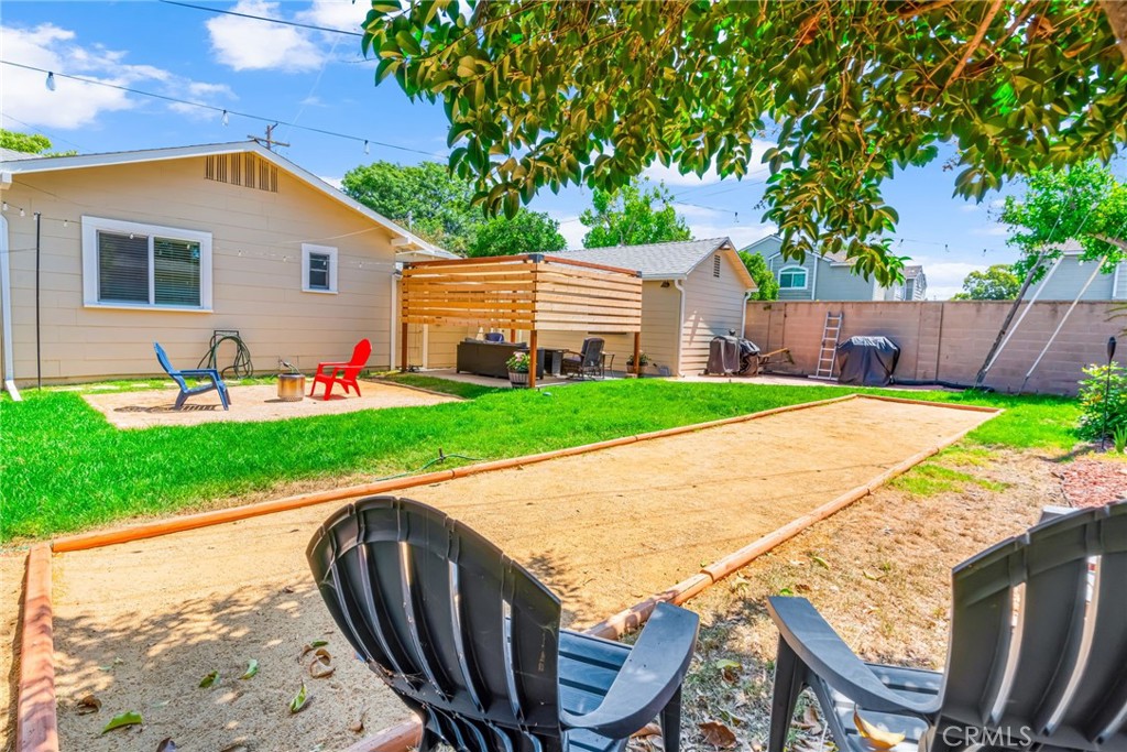 1058 E Almond Property Photo 22