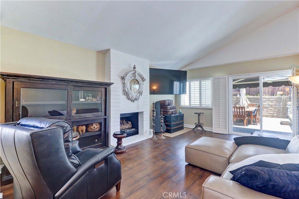 21752 Northwood Lane Property Photo 2
