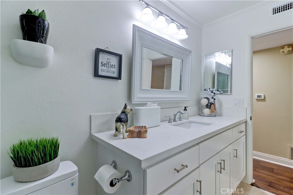 21752 Northwood Lane Property Photo 14