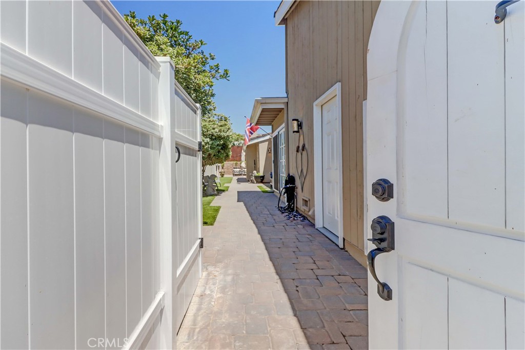 21752 Northwood Lane Property Photo 39
