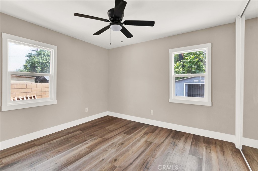 11433 Stewart Street Property Photo 13