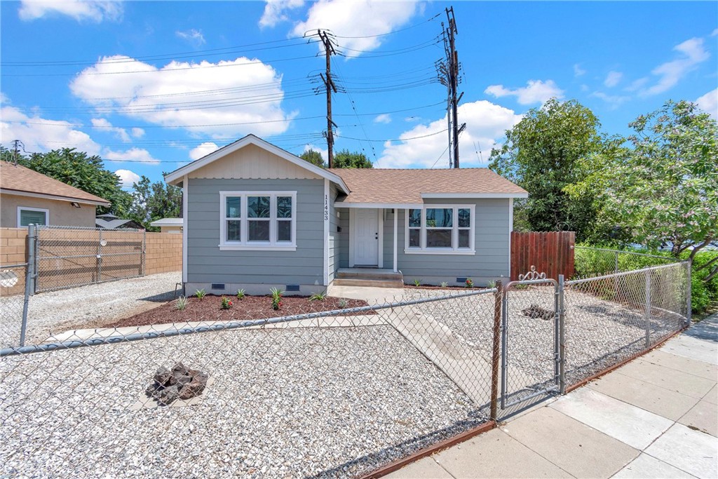 11433 Stewart Street Property Photo 19