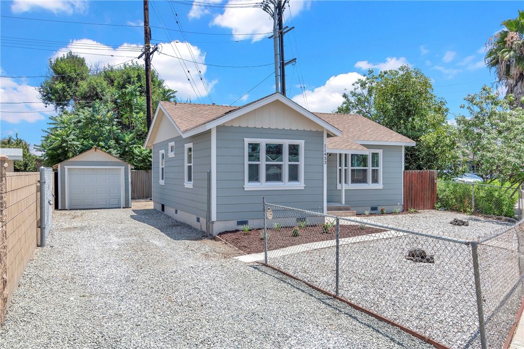 11433 Stewart Street Property Photo 23