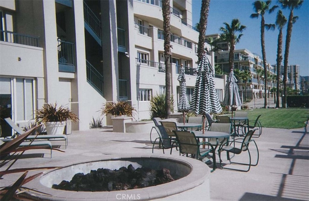 850 E Ocean Boulevard B3 Property Photo 2
