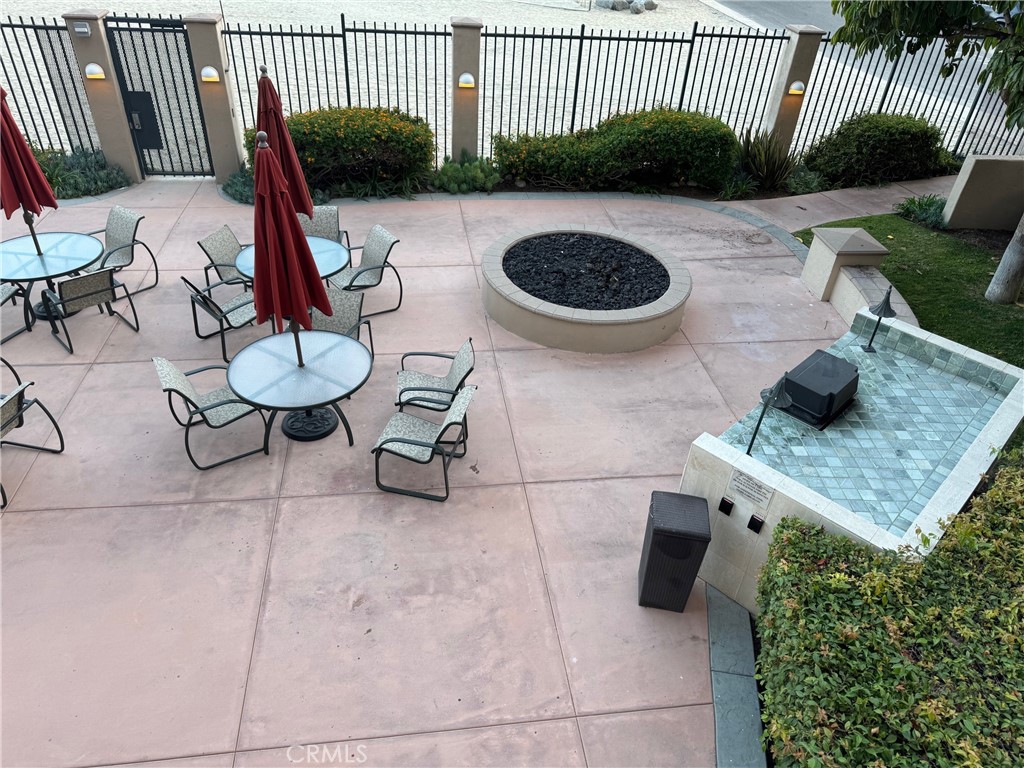 850 E Ocean Boulevard B3 Property Photo 9