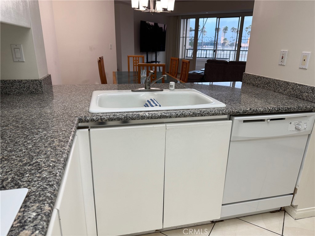 850 E Ocean Boulevard B3 Property Photo 15