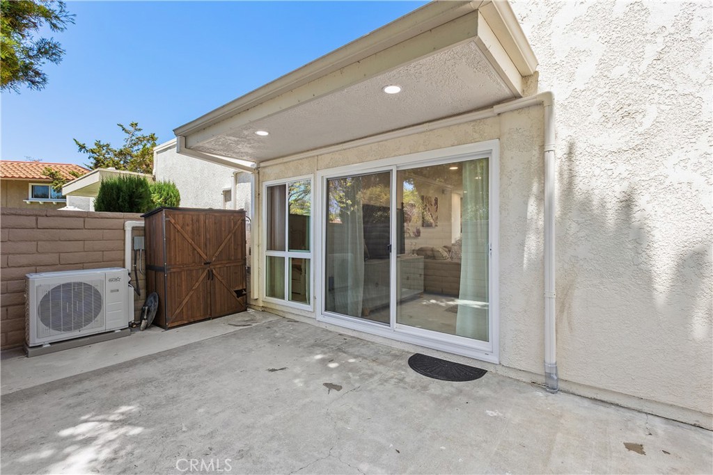 2243 Via Puerta # G Property Photo 26