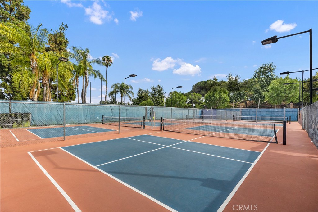 2243 Via Puerta # G Property Photo 35