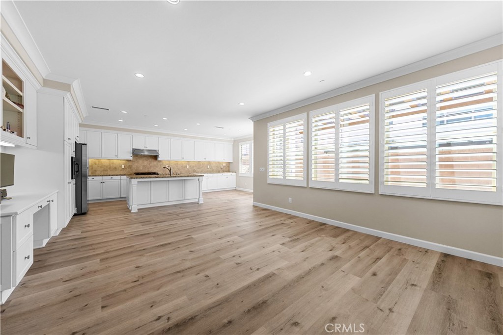 77 Rembrandt Property Photo 10