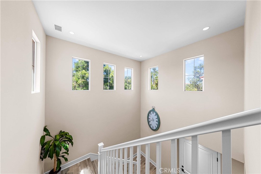 77 Rembrandt Property Photo 24