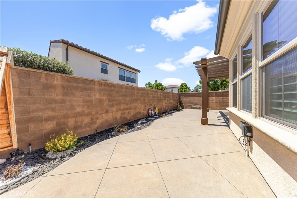 77 Rembrandt Property Photo 43