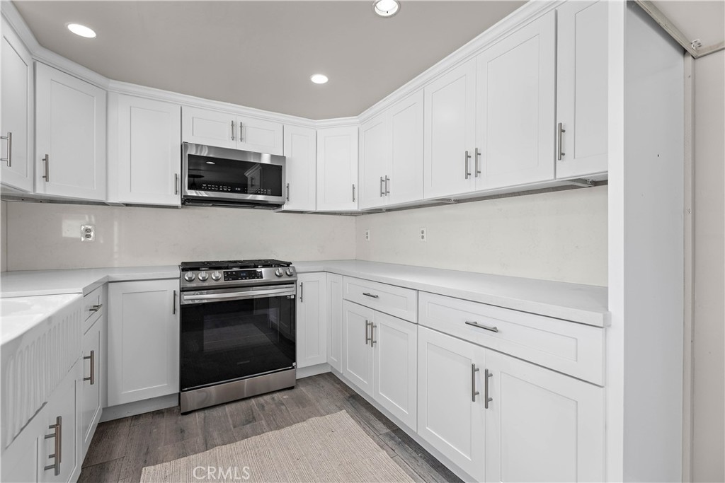 10946 El Chino Property Photo 9